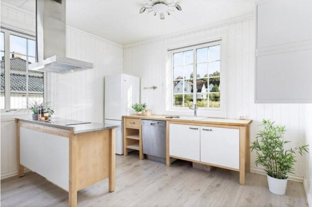 Apartamento Lys Og Sentral Leilighet Med Terrasse Og Hage Lillehammer Exterior foto