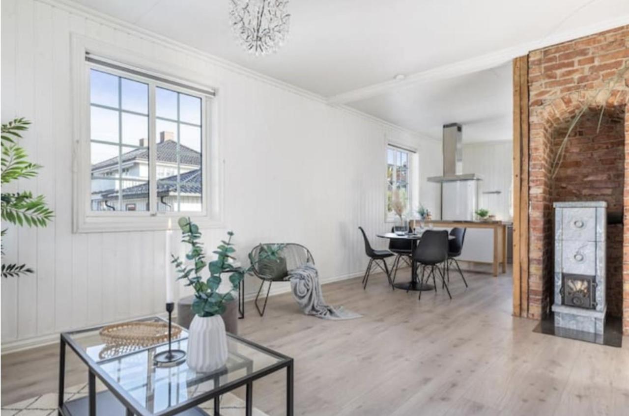 Apartamento Lys Og Sentral Leilighet Med Terrasse Og Hage Lillehammer Exterior foto